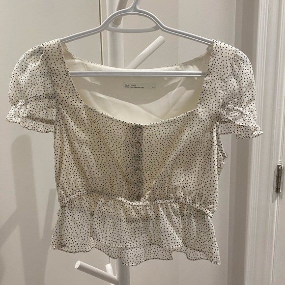 Oak + Fort Crop Top Square Neck Polka Dot Ruffle Crop Top - Picture 2 of 6